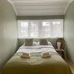 Gjestgiverier Portor Pensjonat